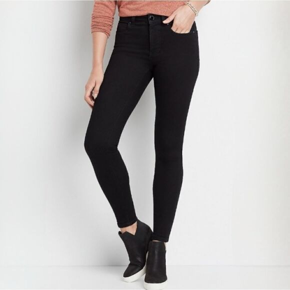Maurices Women's High Rise Black Denim Jeans - Picture 3 of 15